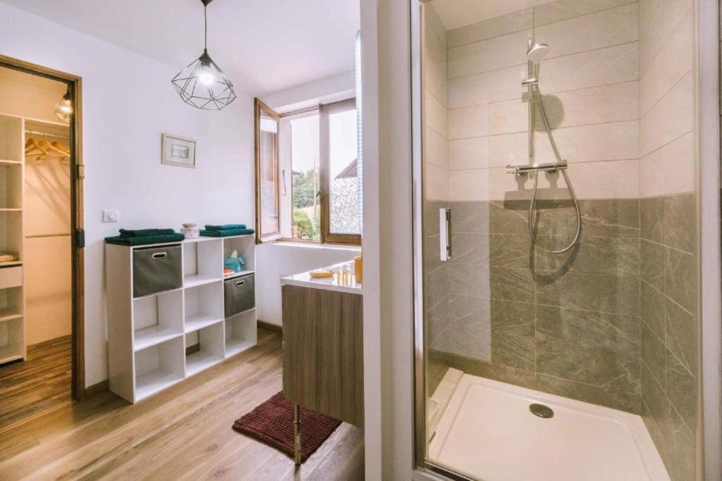 La Petite Maison Bonvillard Extérieur photo